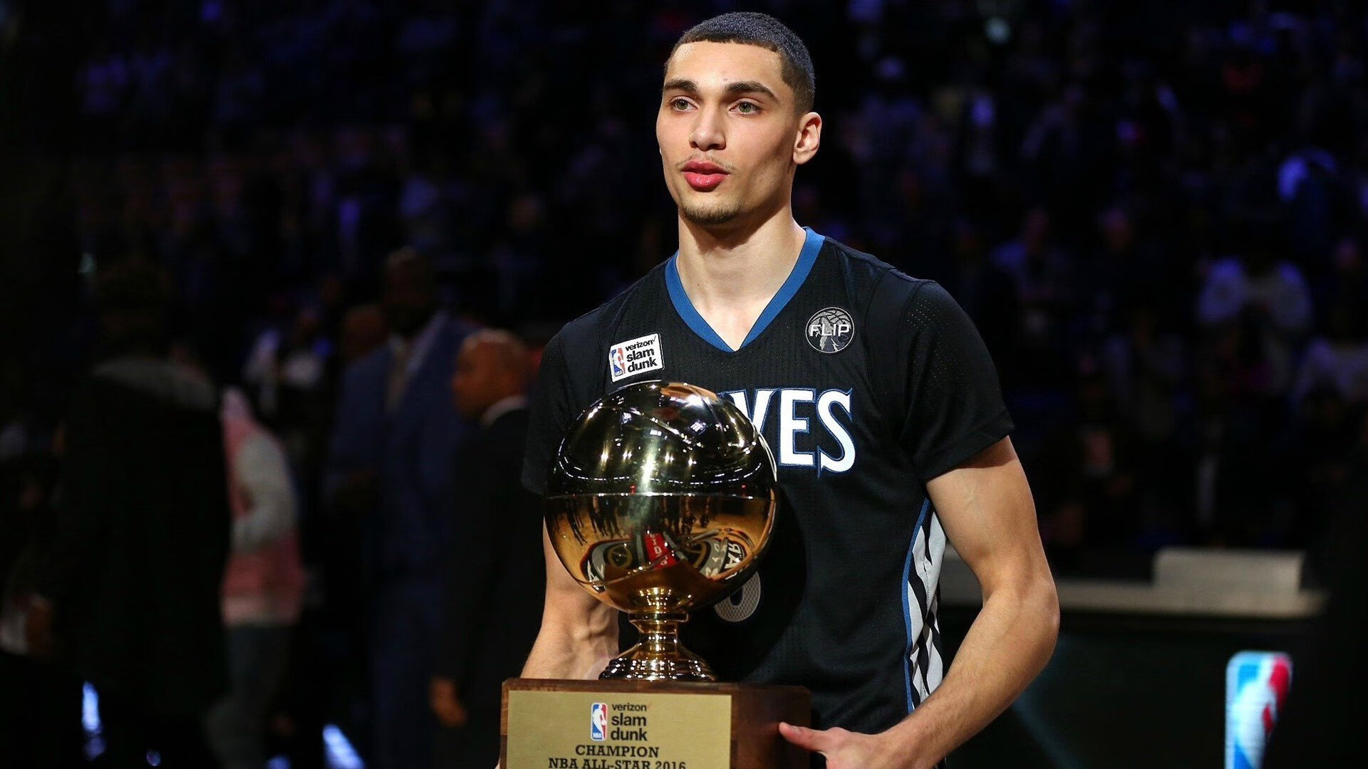 《多国战队的文化碰撞：跨文化交流的火花》